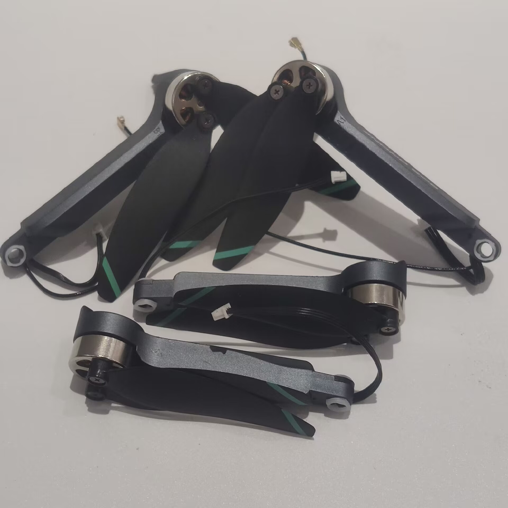 Brushless Motor Arm A1/B1/A2/B - đánh giá và giá Drone Rc Folding